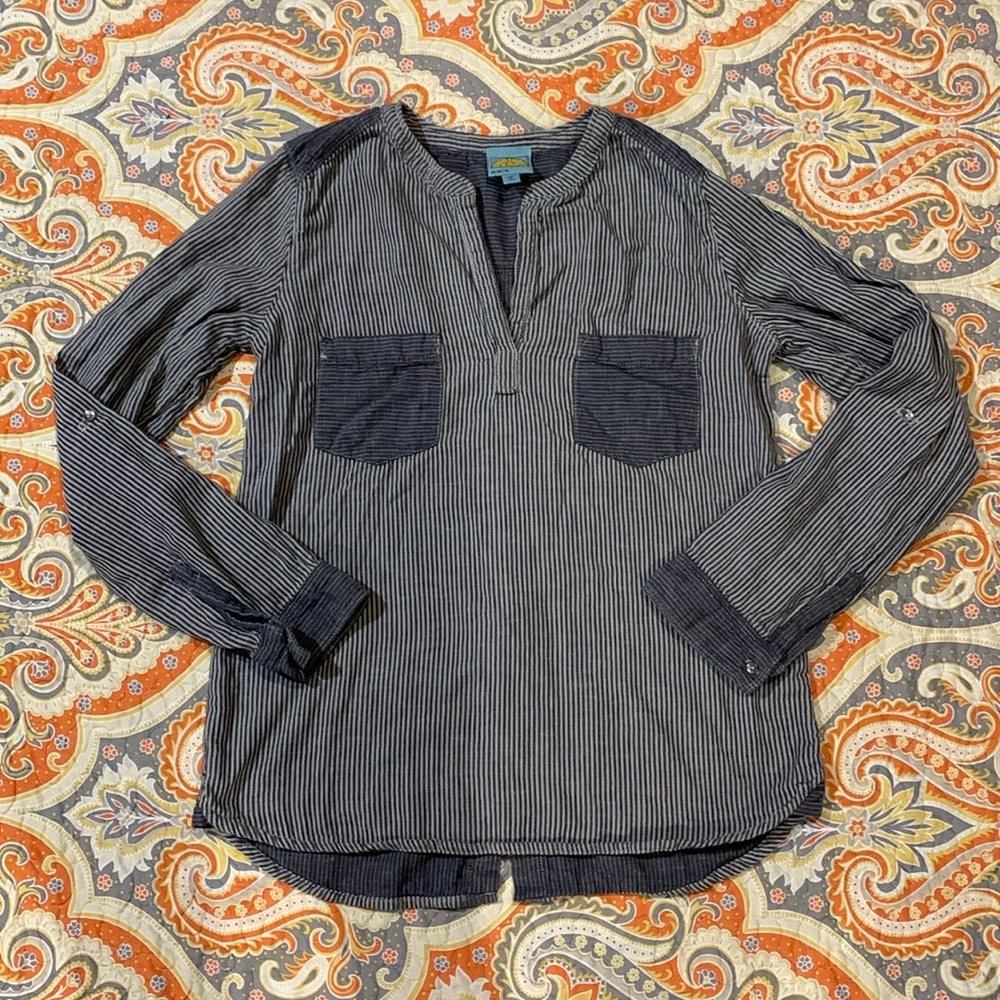 C&C California Blue Striped Chambray Top